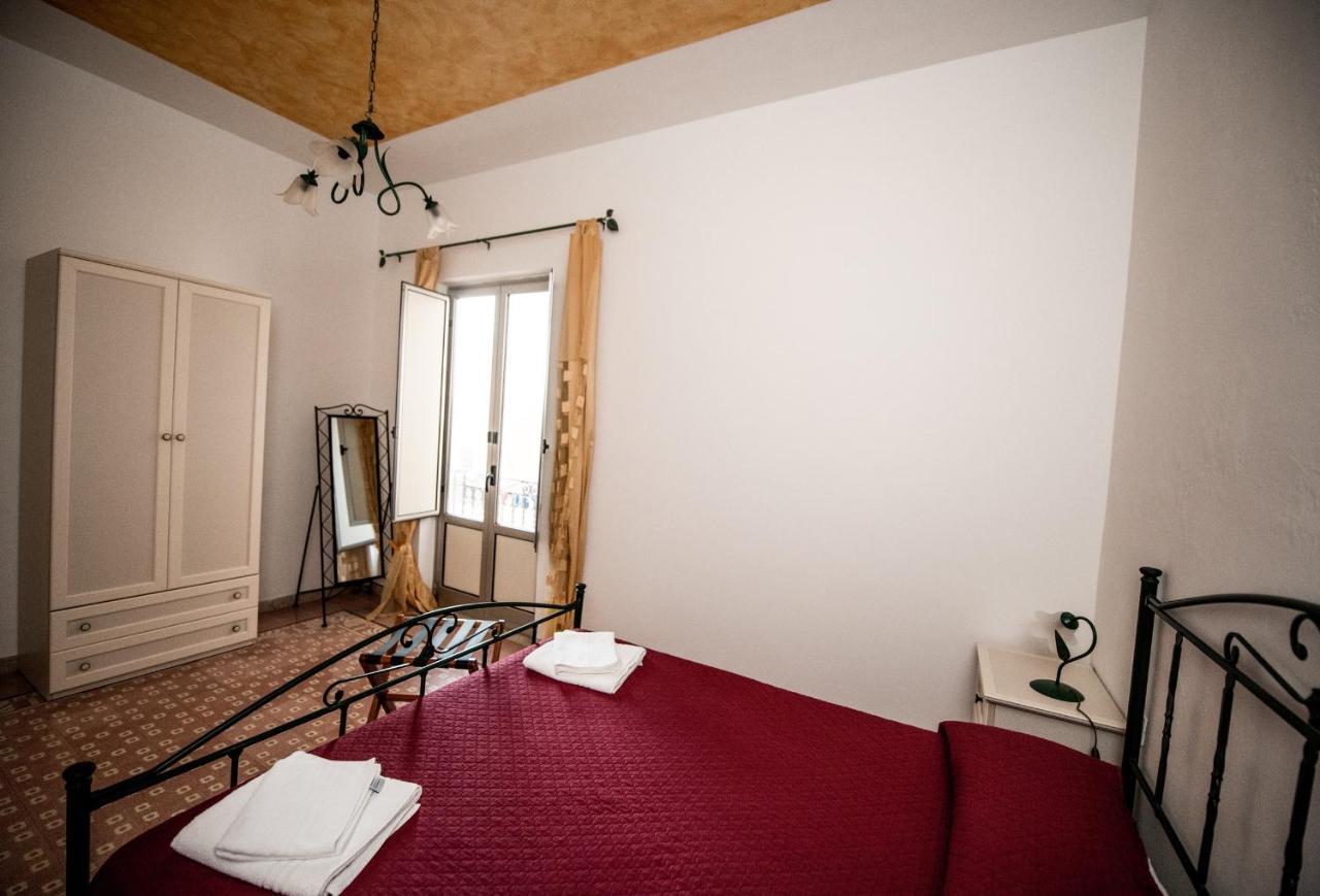 Staiti Apartments Trapani Bagian luar foto