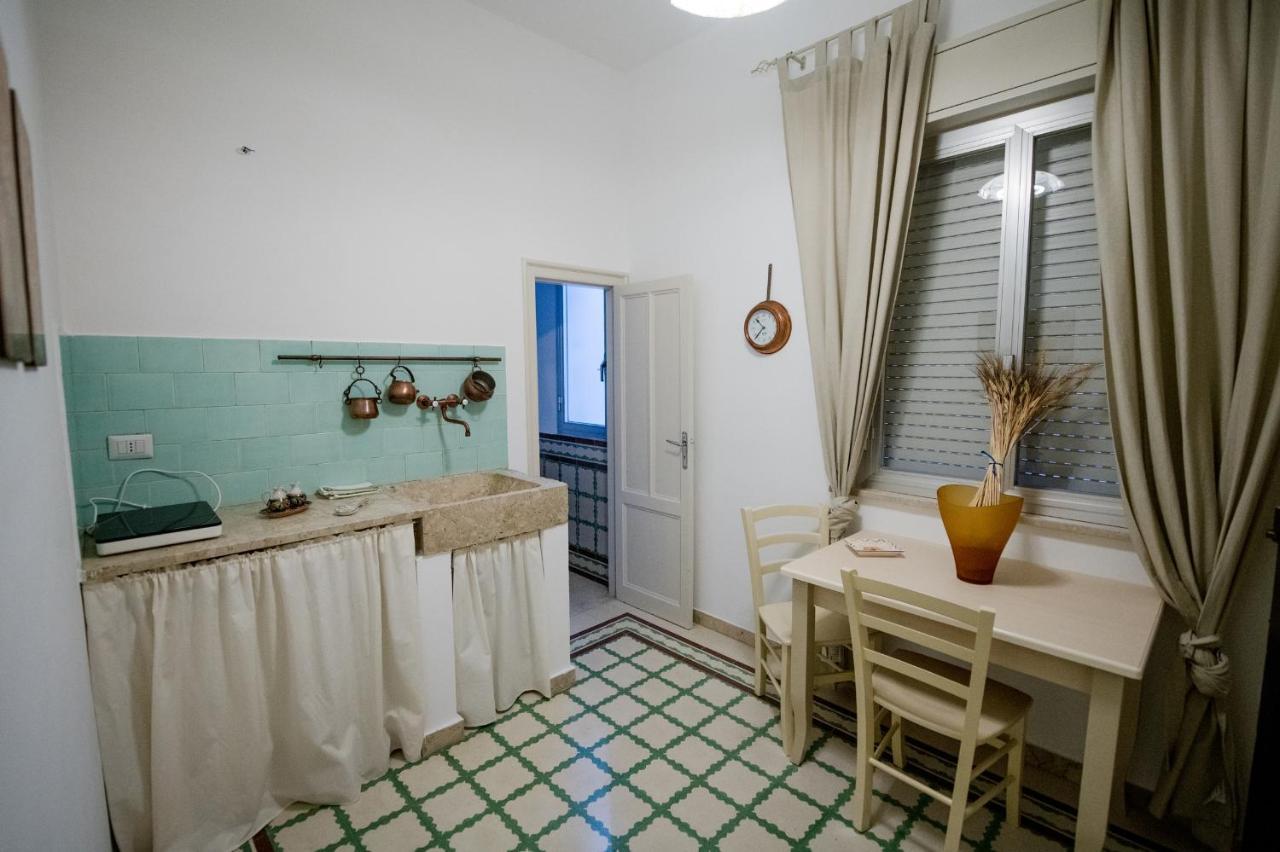 Staiti Apartments Trapani Bagian luar foto